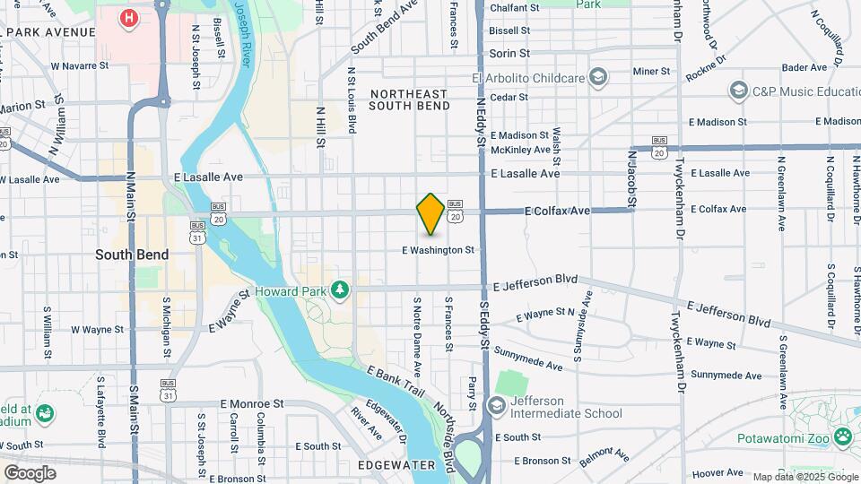 913 E Washington St Map and Location Details