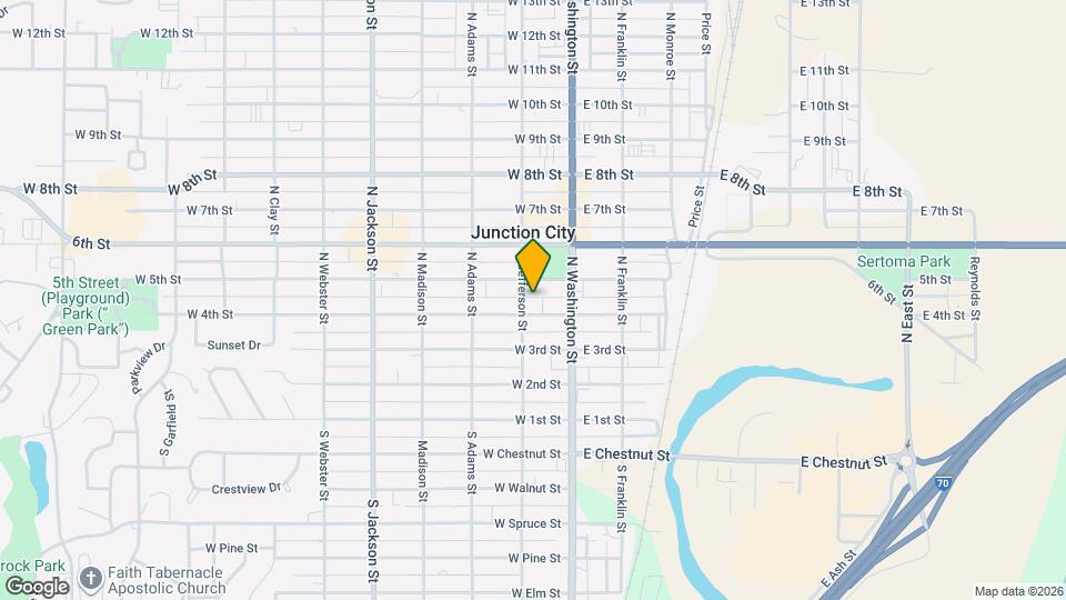 411 N Jefferson St Map and Location Details