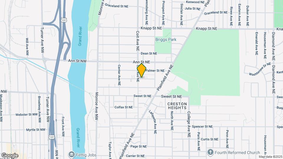216 Travis St NE Map and Location Details