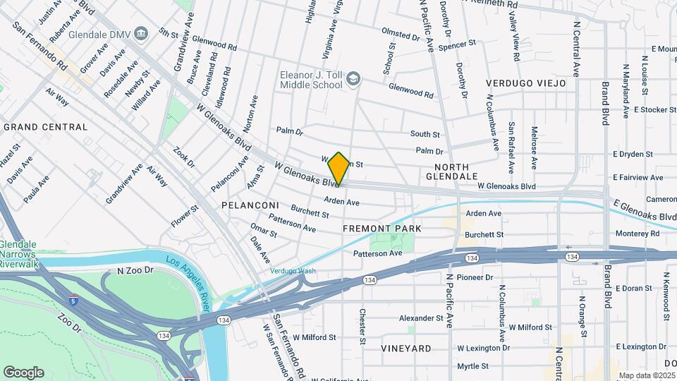 708 W Glenoaks Blvd Map and Location Details