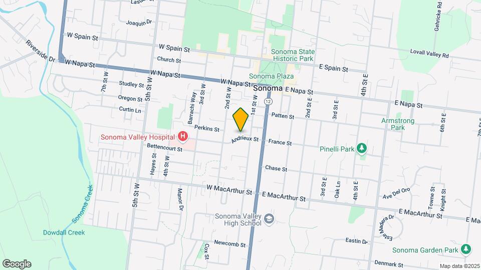 672 Spring Ln Mapa y Detalles de la Ubicación