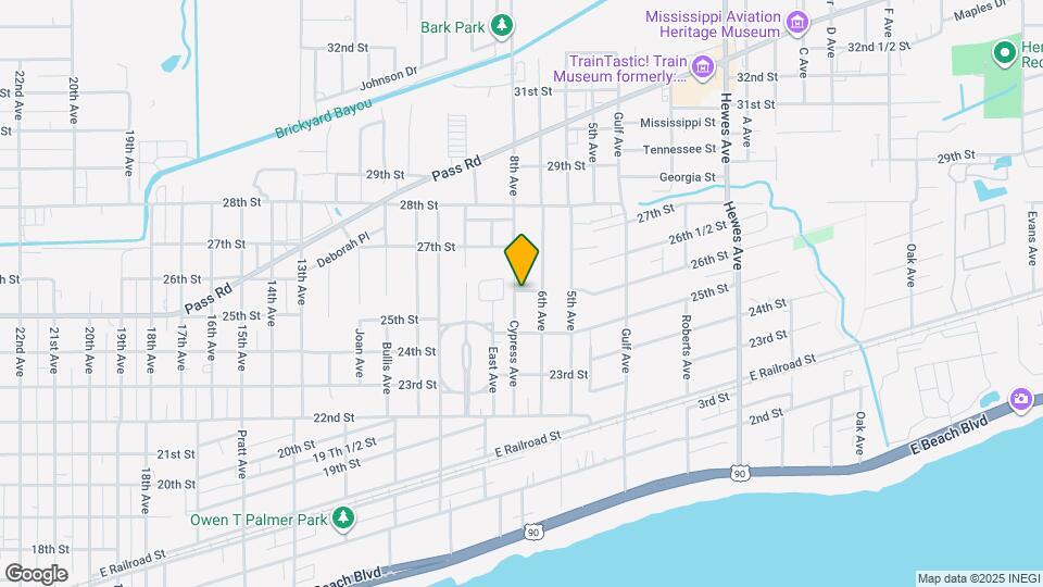 2534 Cypress Ave, Unit 103 Map and Location Details