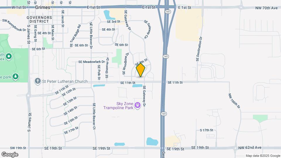 923 SE 10th Ln Map and Location Details