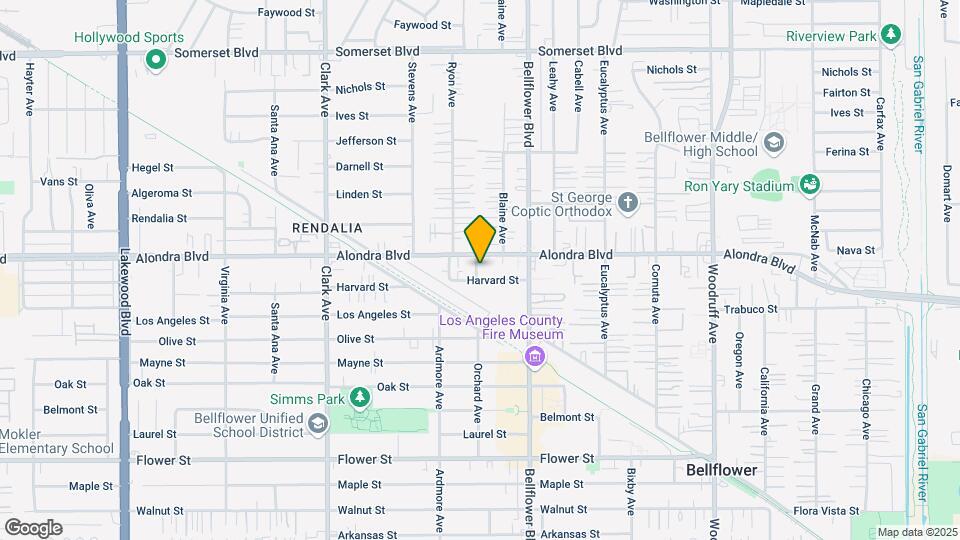 15916-15924 Orchard Ave Map and Location Details