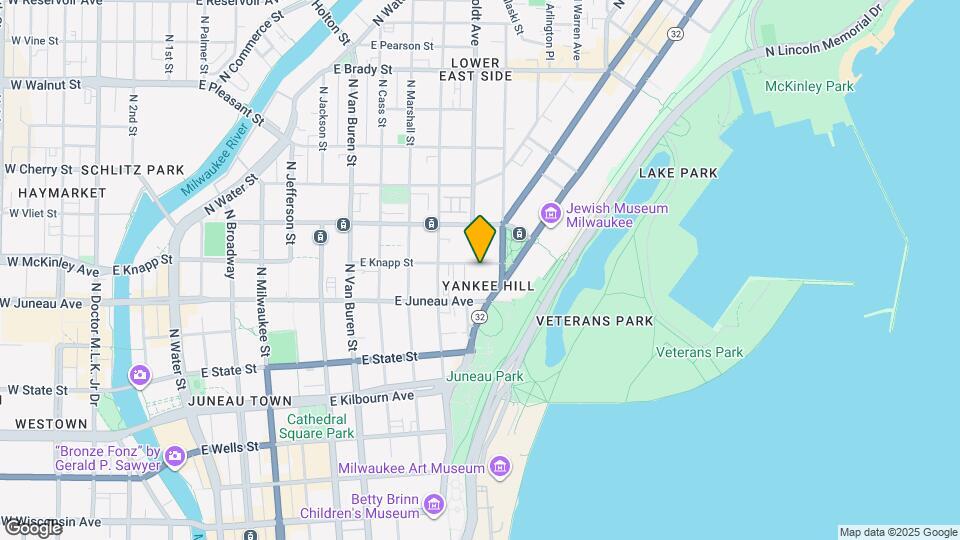 1115 E Knapp St Map and Location Details