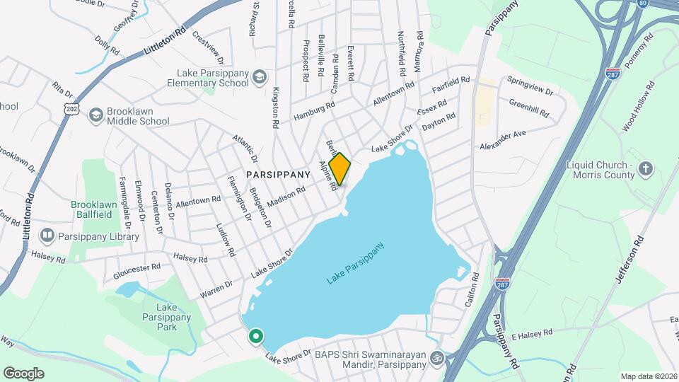 411 Lake Shore Dr Map and Location Details