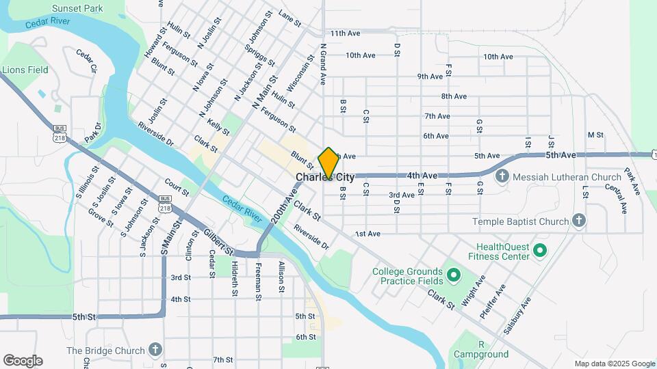 302 N Grand Ave Mapa y Detalles de la Ubicación