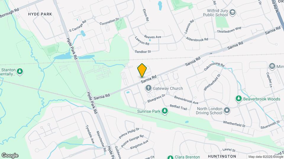 925 Sarnia Rd Map and Location Details