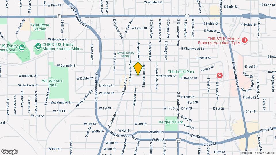 606 W Dobbs St Map and Location Details
