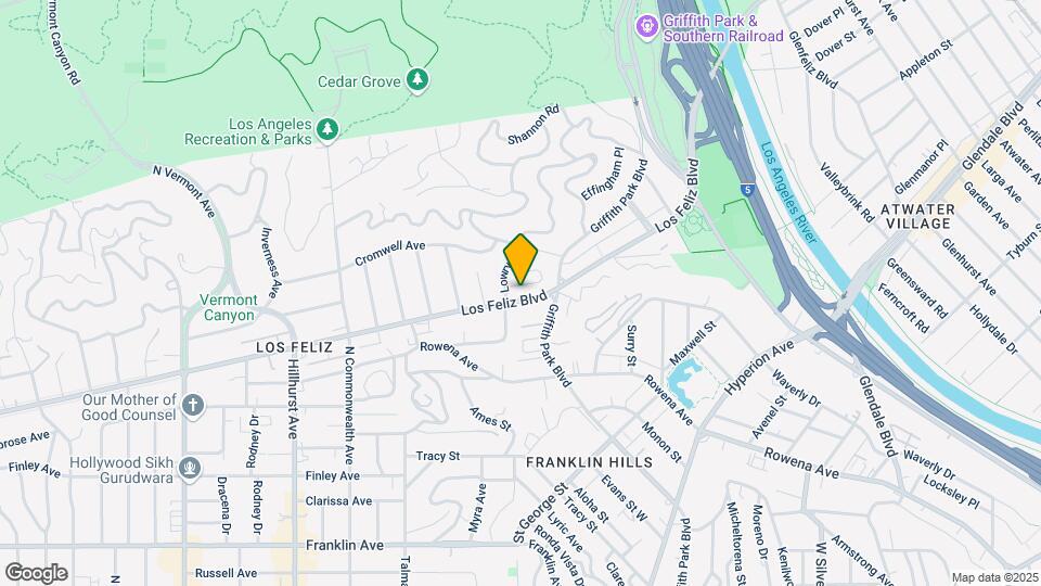 Los Feliz Plaza Mapa y Detalles de la Ubicación