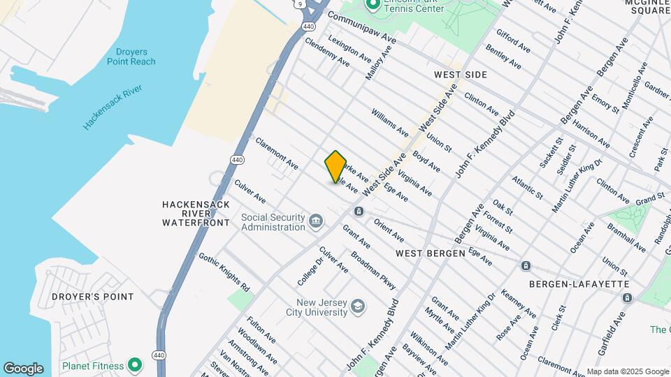 400 CLAREMONT Ave Map and Location Details