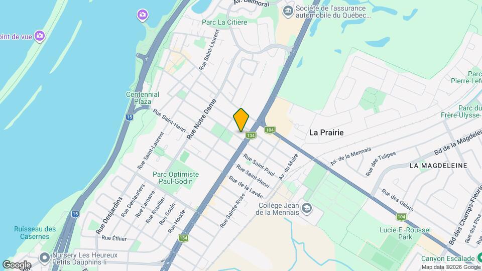 469 Saint-Charles Rue Map and Location Details