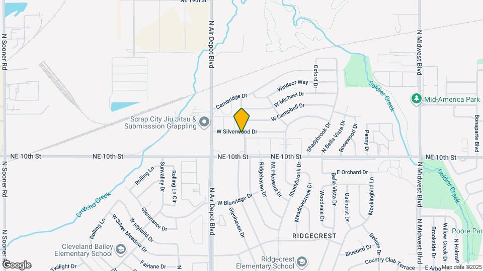 400 W Silverwood Dr Map and Location Details