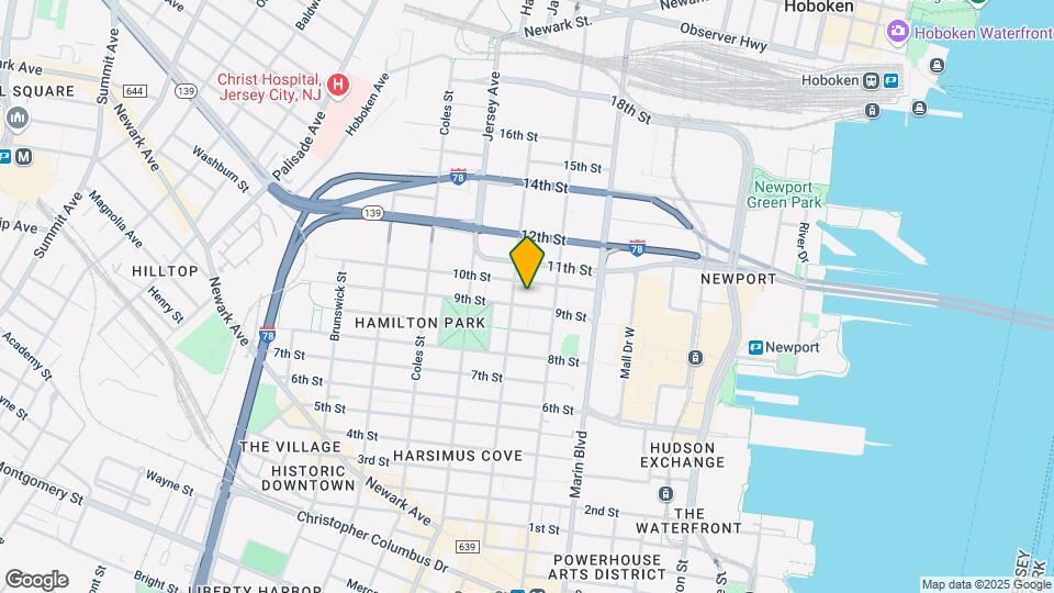 216 9th St Map and Location Details