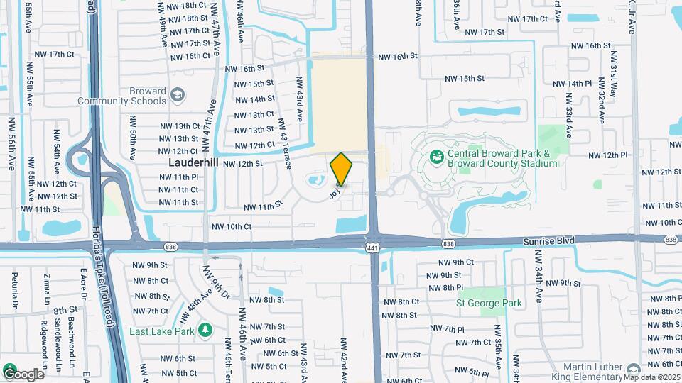 1121 NW 41st Ln Map and Location Details