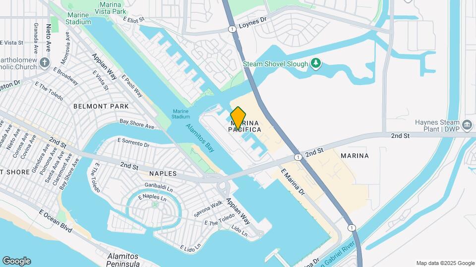 7322 Marina Pacifica Dr N Mapa y Detalles de la Ubicación