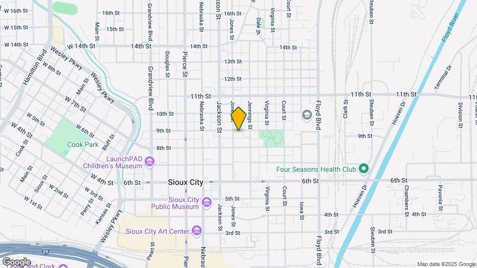 810 9th St Map and Location Details