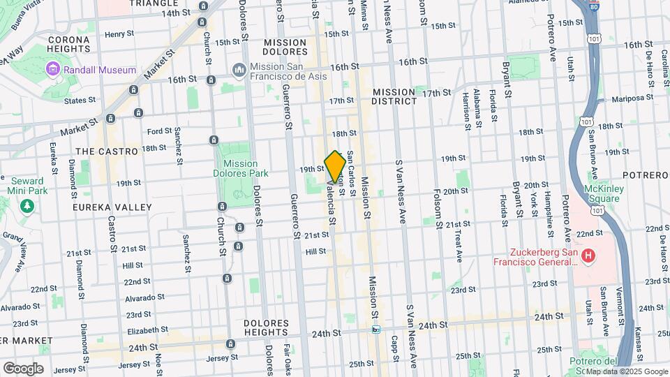867-871 Valencia St Mapa y Detalles de la Ubicación