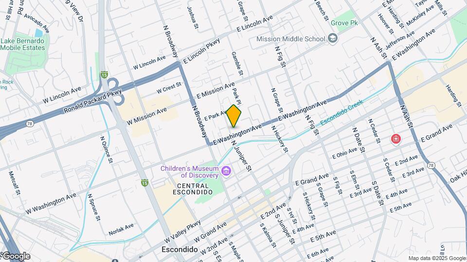 310 E Washington Ave Mapa y Detalles de la Ubicación