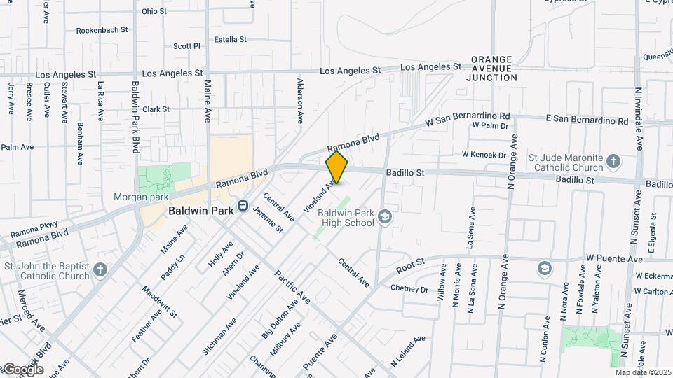 4038 Vineland Ave Map and Location Details