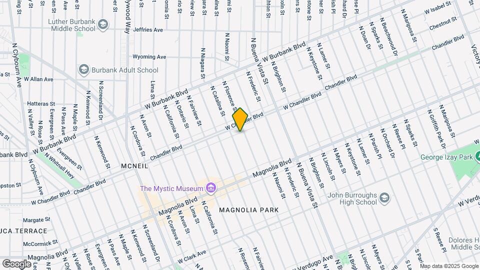 935 N Florence St Map and Location Details