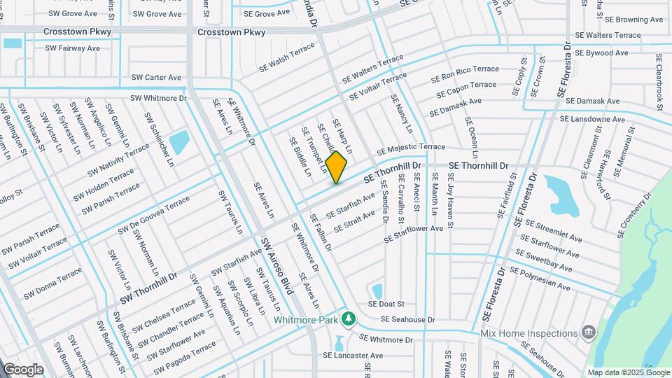 385 SE Thornhill Dr Map and Location Details