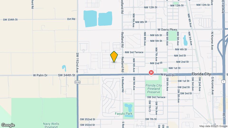 1124 NW 2nd St Map and Location Details