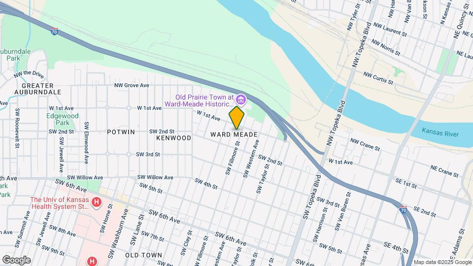 111 SW Fillmore St Map and Location Details