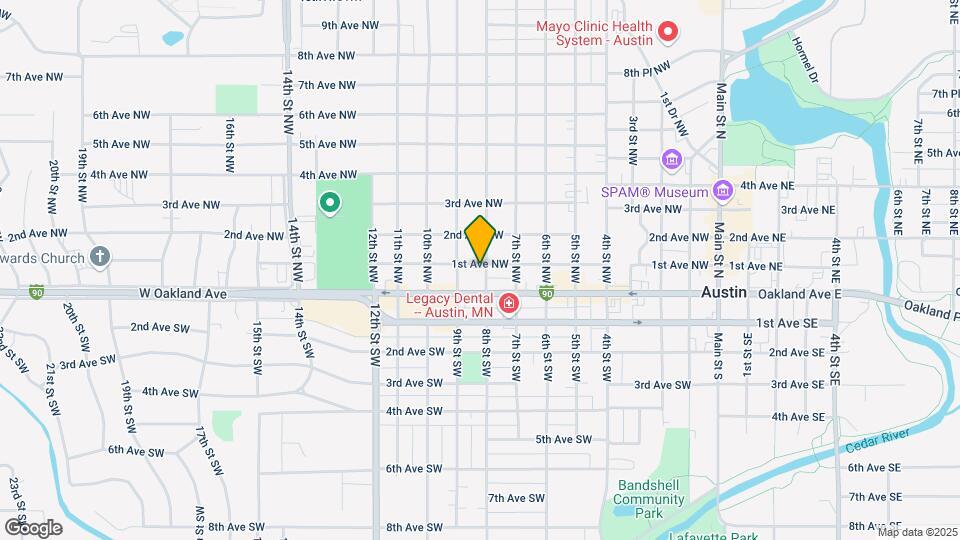 111 8th St NW Map and Location Details