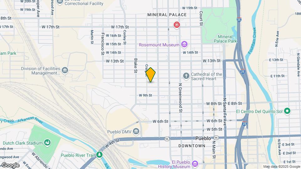 713 W 10th St Map and Location Details