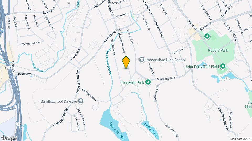 10 Washington Ave Map and Location Details