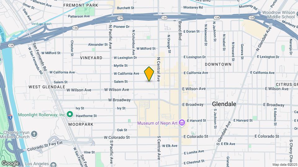 330 Salem St Mapa y Detalles de la Ubicación
