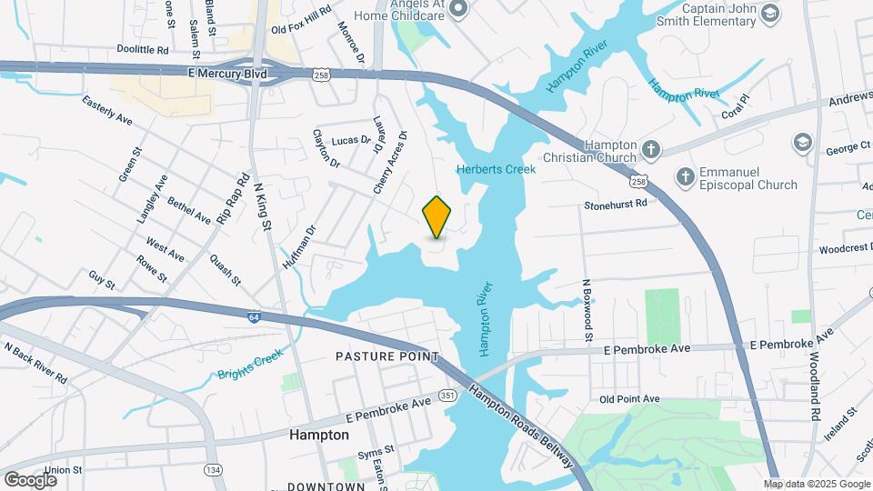 222 Island Cove Ct, Unit B Map and Location Details