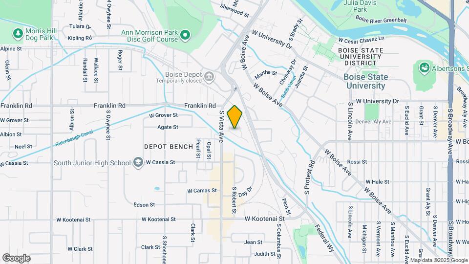 581 S Victoria Dr Map and Location Details