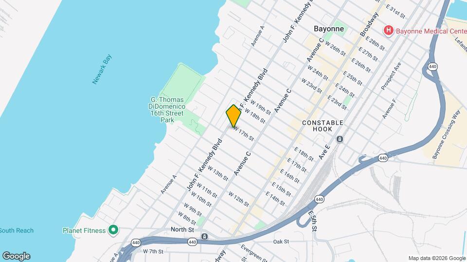 100 W 17th St Map and Location Details