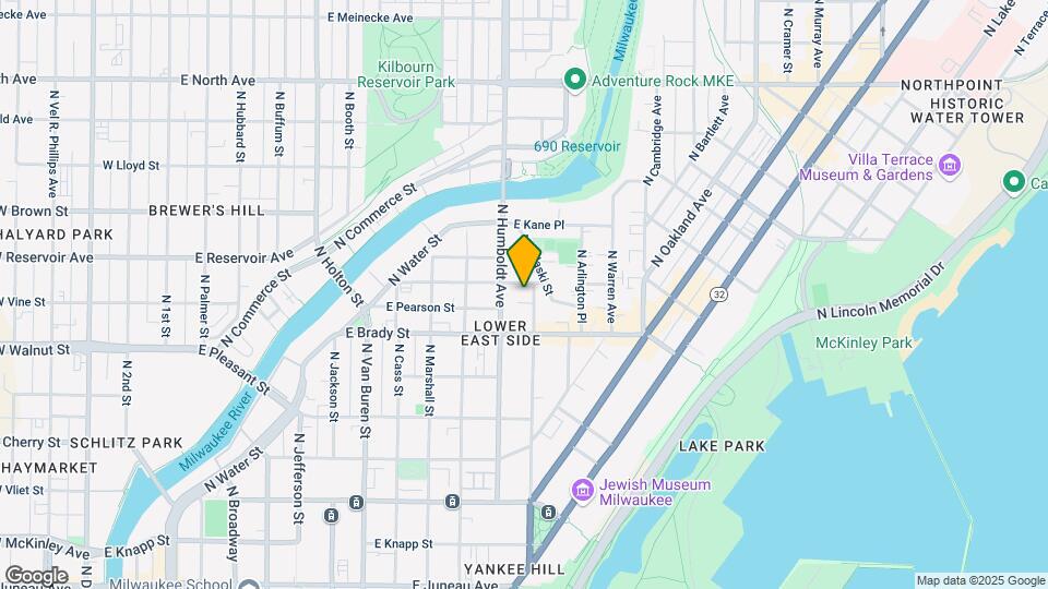 1749 N Franklin Pl Map and Location Details