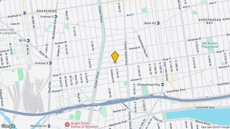 2490 E 7th St Map and Location Details