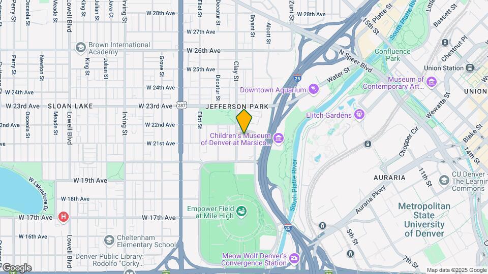 2122 Clay St Map and Location Details