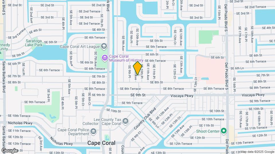 717 SE 10th Ave Map and Location Details