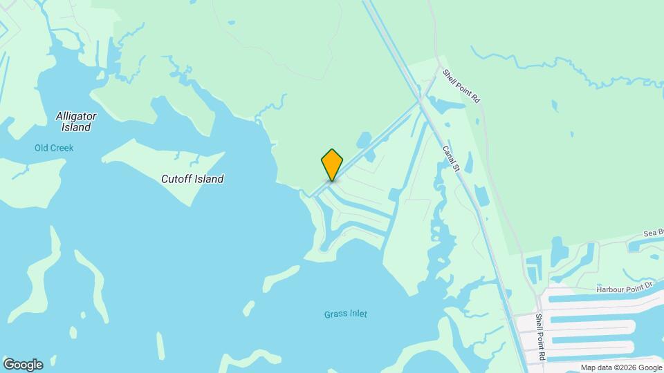 4 Oyster Bay Dr Map and Location Details