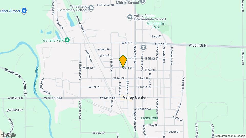 225-229 W 3rd St Map and Location Details