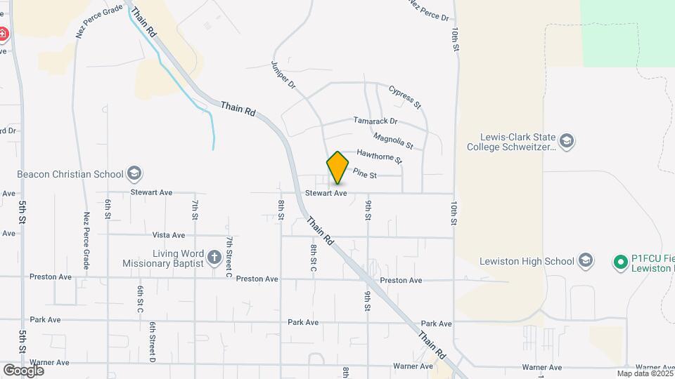 825 Stewart Ave Map and Location Details