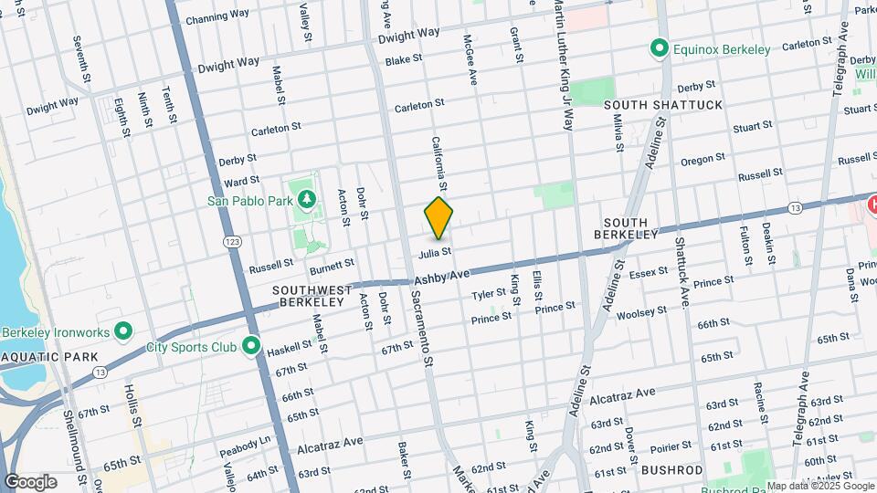 1535 Julia St Mapa y Detalles de la Ubicación