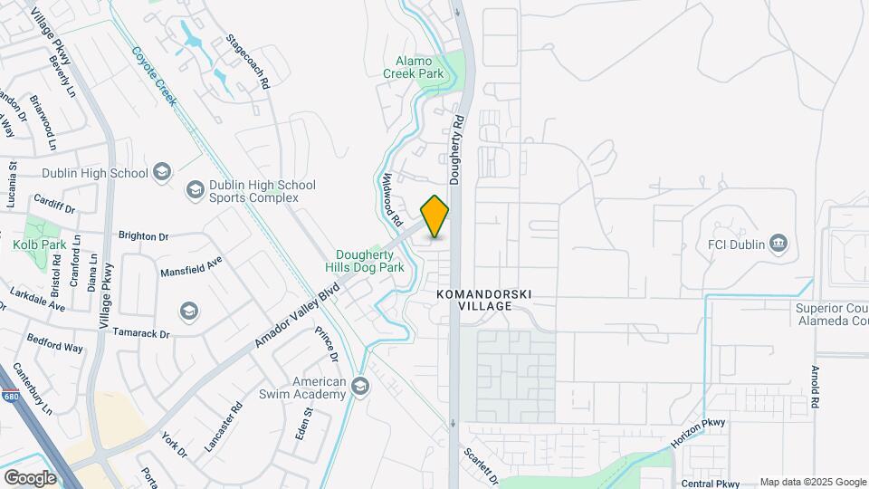 7128 Cross Creek Cir Map and Location Details