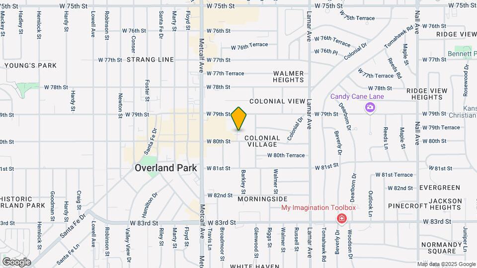 Oxford Row Townhomes Map and Location Details