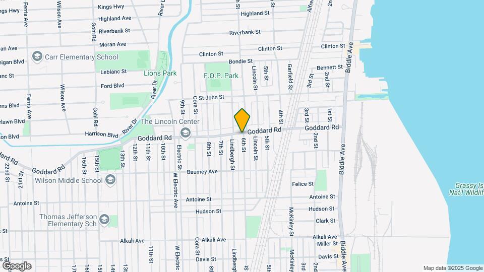 1006 6th St Map and Location Details