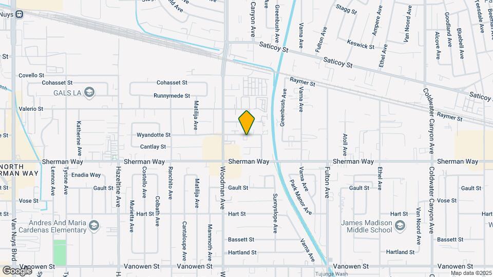 13606 Wyandotte St Mapa y Detalles de la Ubicación