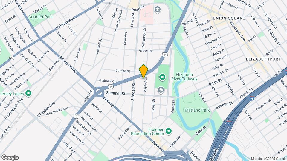 525 Maple Ave Map and Location Details