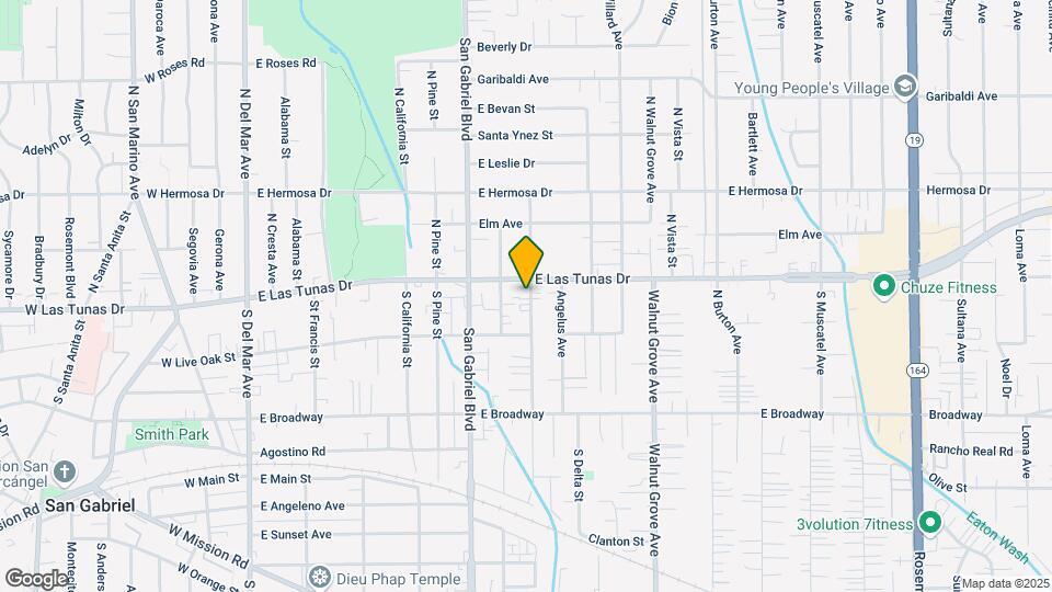 5841 N Charlotte Ave Map and Location Details