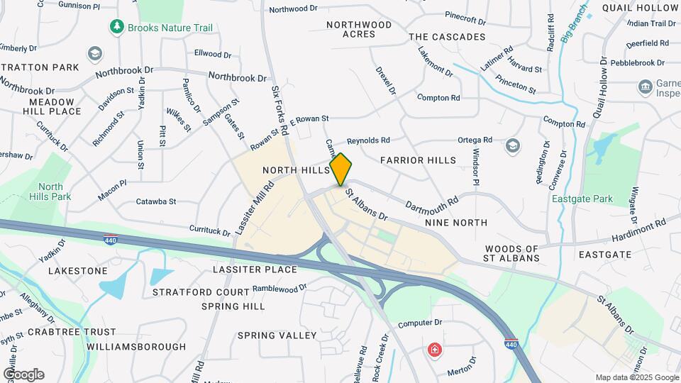 XThe Dartmouth North Hills Apartments Mapa y Detalles de la Ubicación